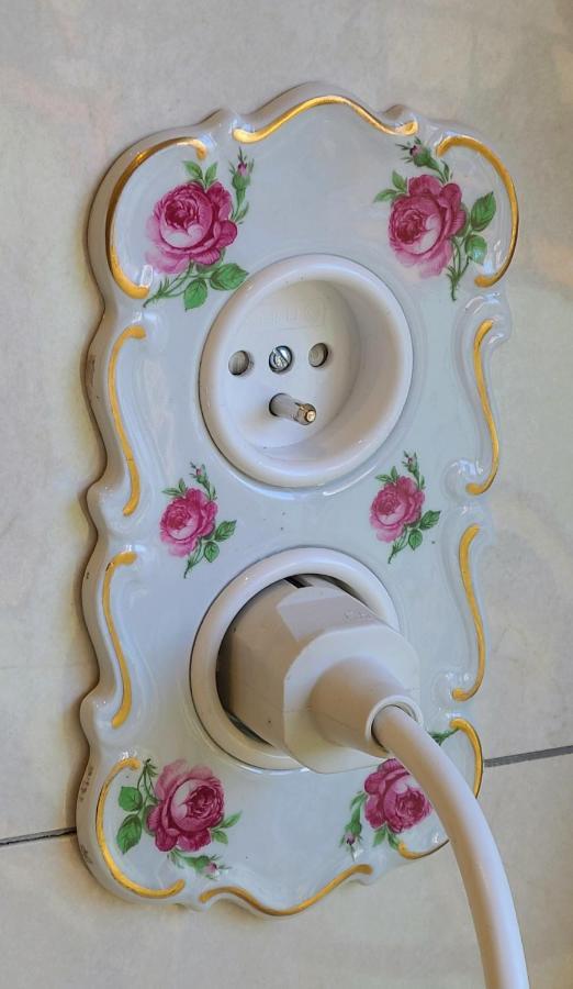ברוז' Boutique B&B Poppy'S חדר תמונה